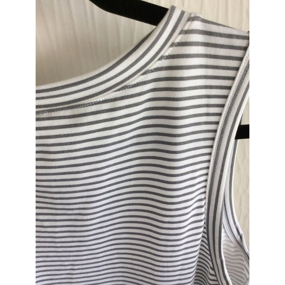 NWT Penn State Nittany Lions, Womens Top, Size L, Very Attractive Top - Picture 8 of 8